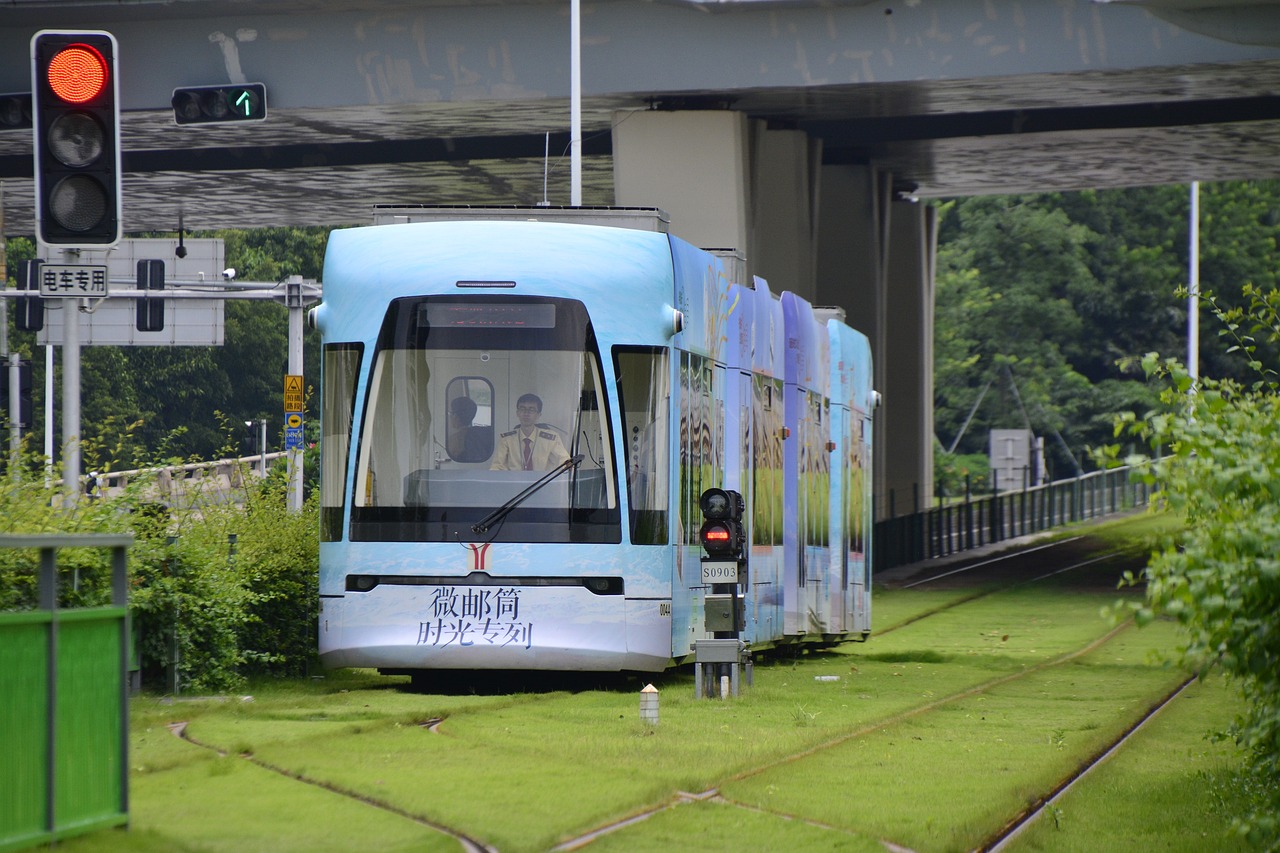 广州汽车市场，车流涌动的智能都市新引擎