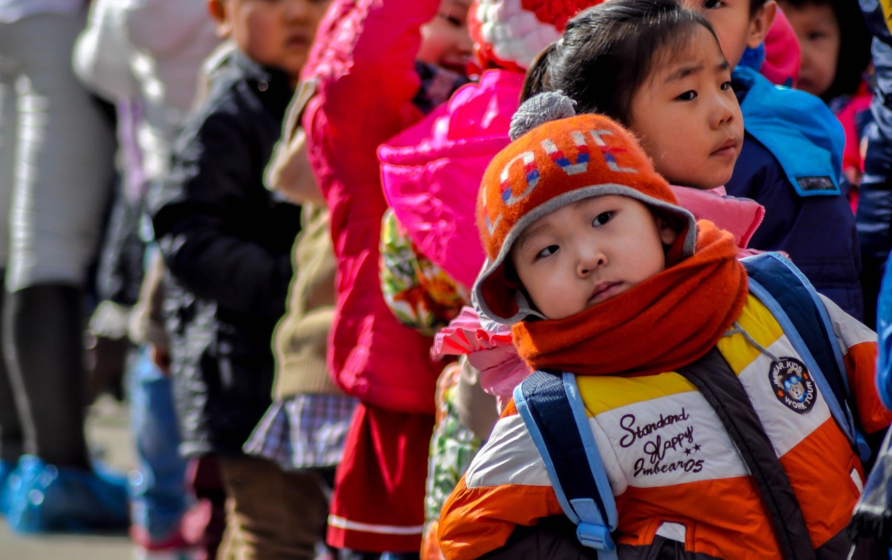 掌握攻略，轻松征服青岛幼儿园网上报名大挑战——给孩子未来的第一步导航